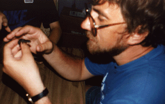 Dr. Novikov examines an American salamander